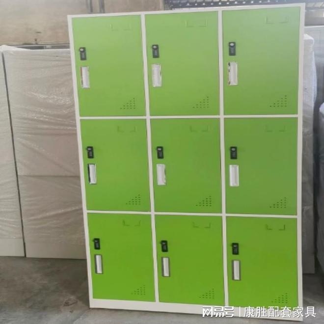 南宫NG28官网企业换上铁皮柜宿舍情况面目一新(图2)